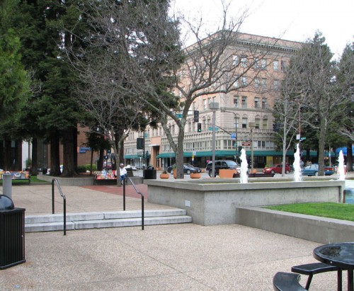 Old_Courthouse_Square,_Downtown_Santa_Rosa_(Smaller_Version)